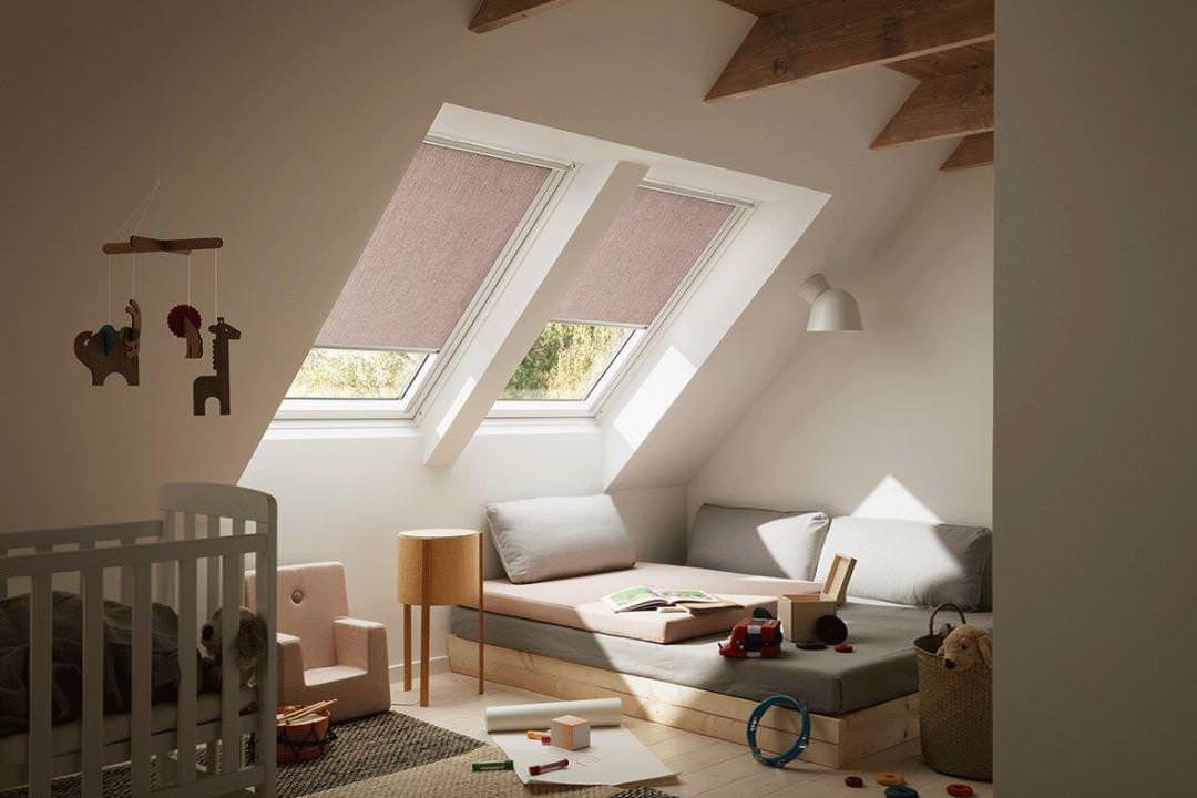 VELUX Standard-Sichtschutzrollo mit Führungsschienen-RFLC021028SM