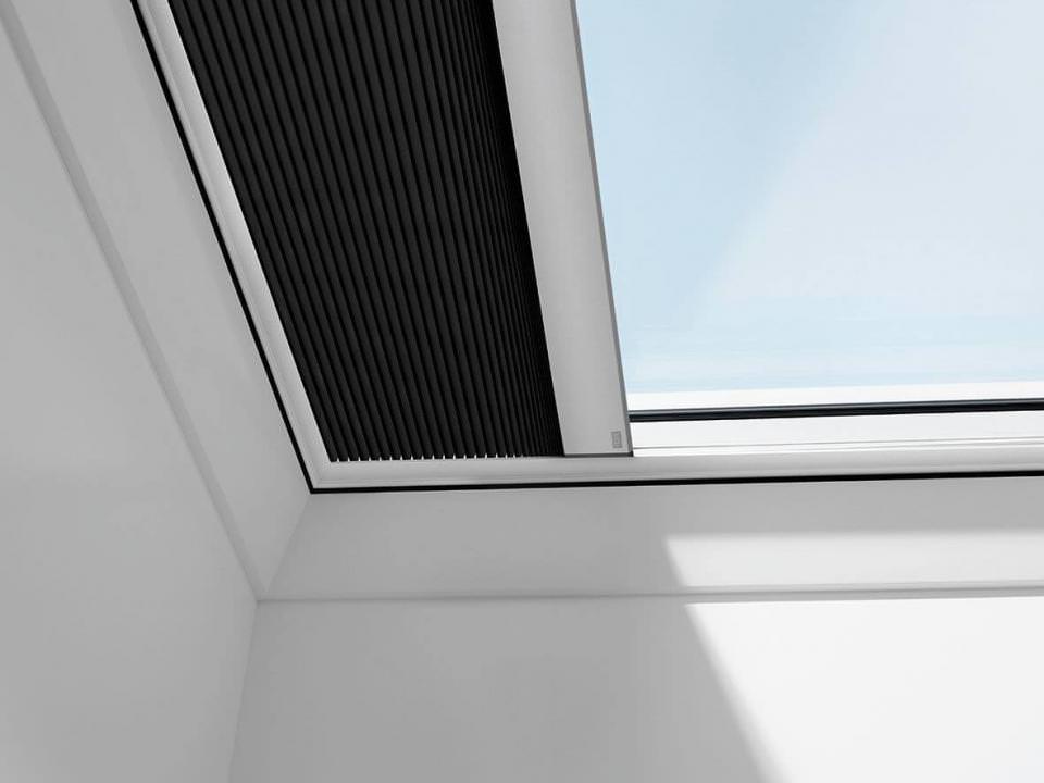 VELUX Wabenplissee für Flachdach-Fenster-FMK0600601045KWLM VELUX Wabenplissee für Flachdach-Fenster-FMK0600601045KWLM